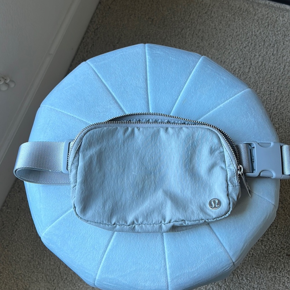 Lululemon Belt bag